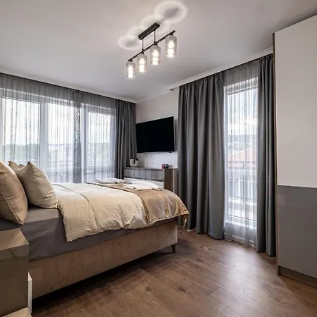 Aria Luxury Apartmet 아파트