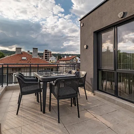 아파트 Aria Luxury Apartmet *