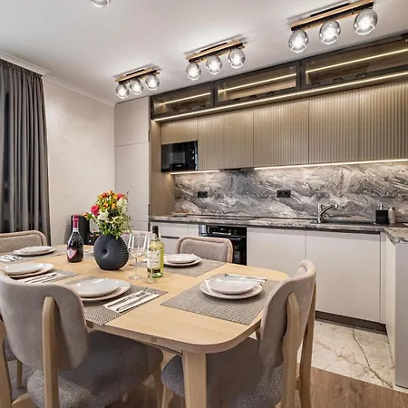 Aria Luxury Apartmet 아파트