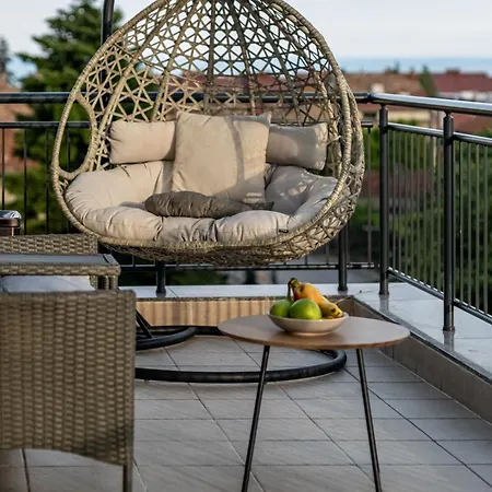아파트 Aria Luxury Apartmet *