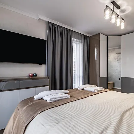 아파트 Aria Luxury Apartmet *
